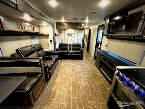 2021 Palomino Puma 28RKQS RV Photo 2
