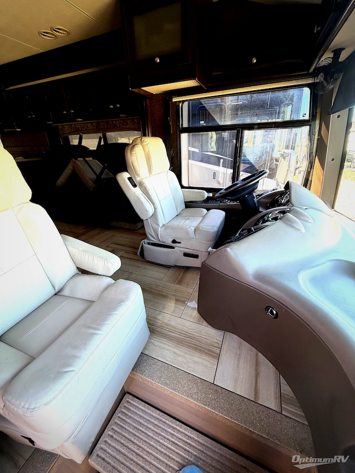 2015 Thor Tuscany 45AT Photo 2