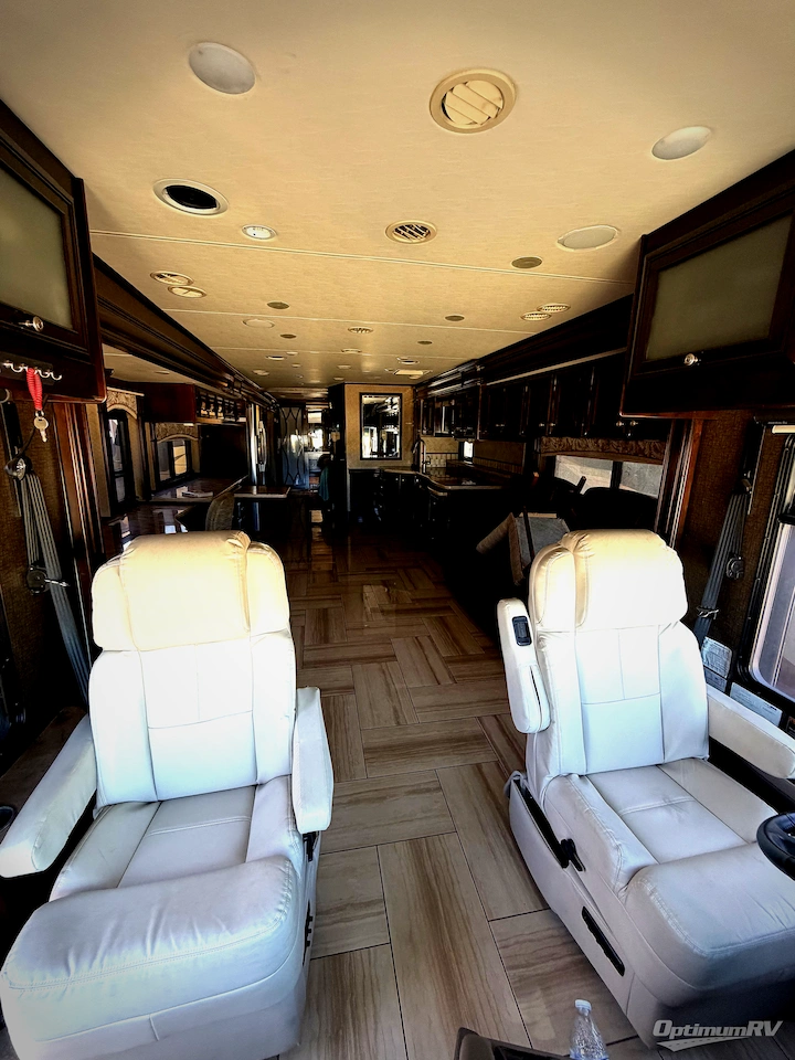 2015 Thor Tuscany 45AT Photo 3