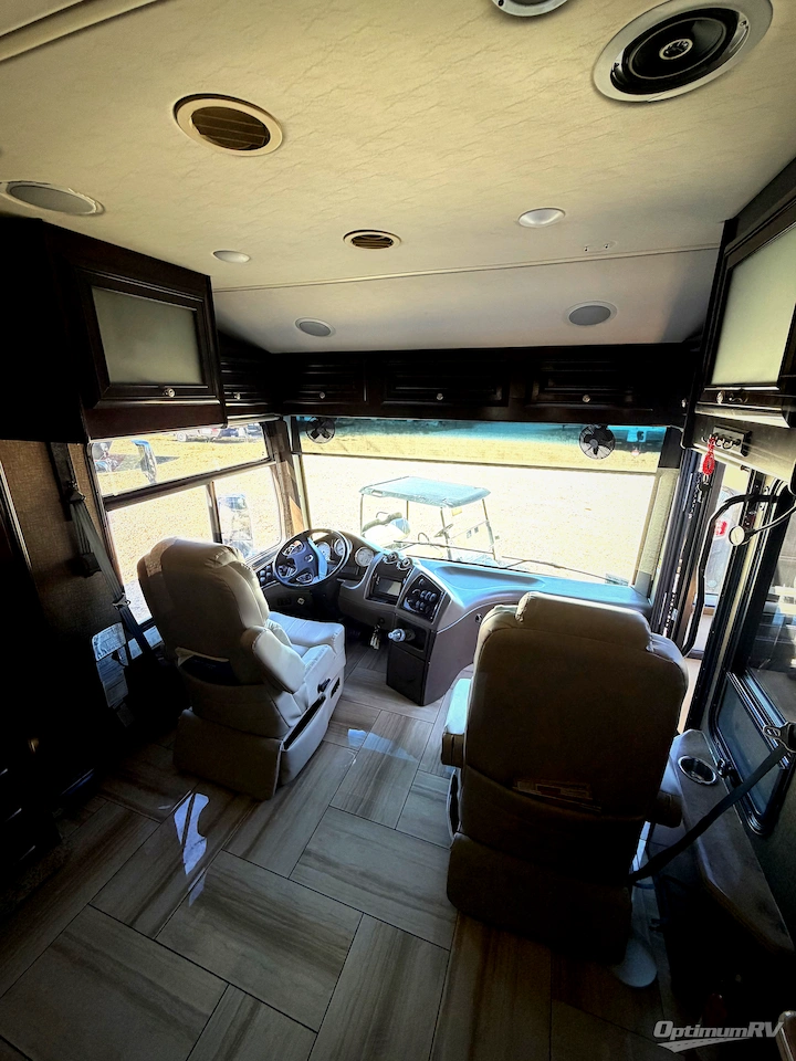 2015 Thor Tuscany 45AT Photo 4