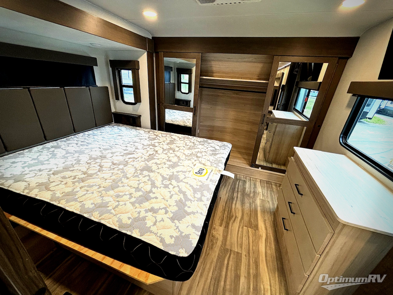 2023 Alliance Valor 36V11 Photo 8