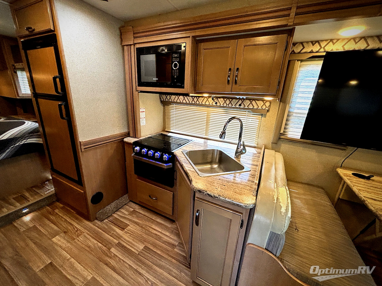 2019 Thor Quantum SE SE28 Photo 6