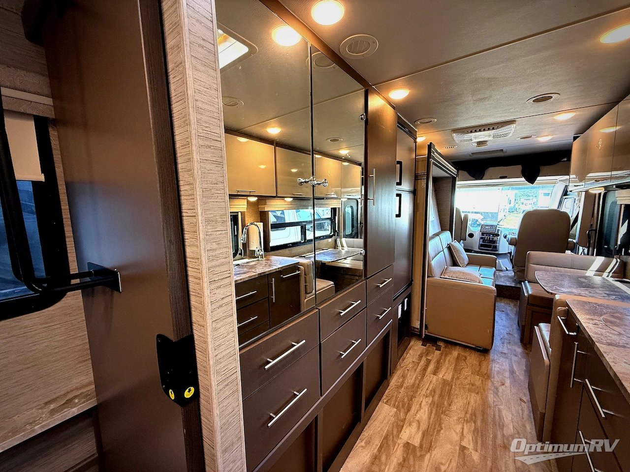 2022 Thor Axis 24.3 Photo 16