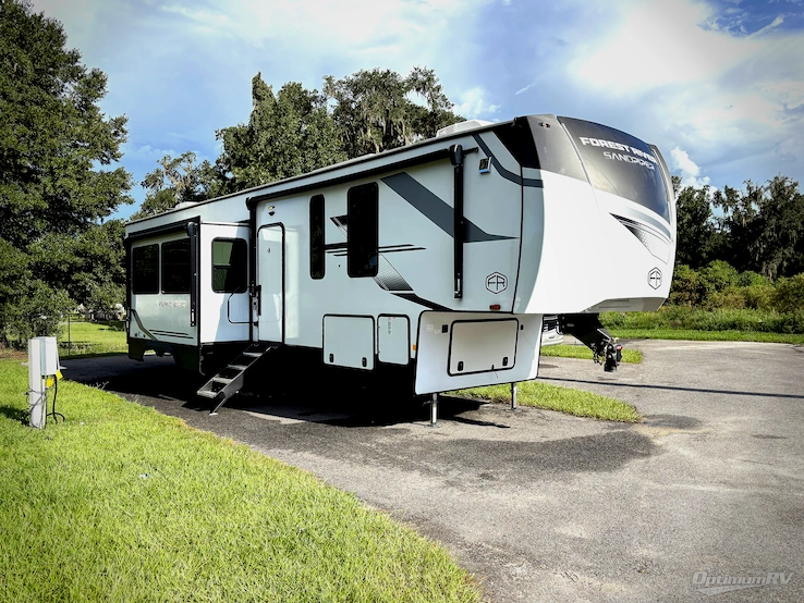 2025 Forest River Sandpiper 3880BH RV Photo 1