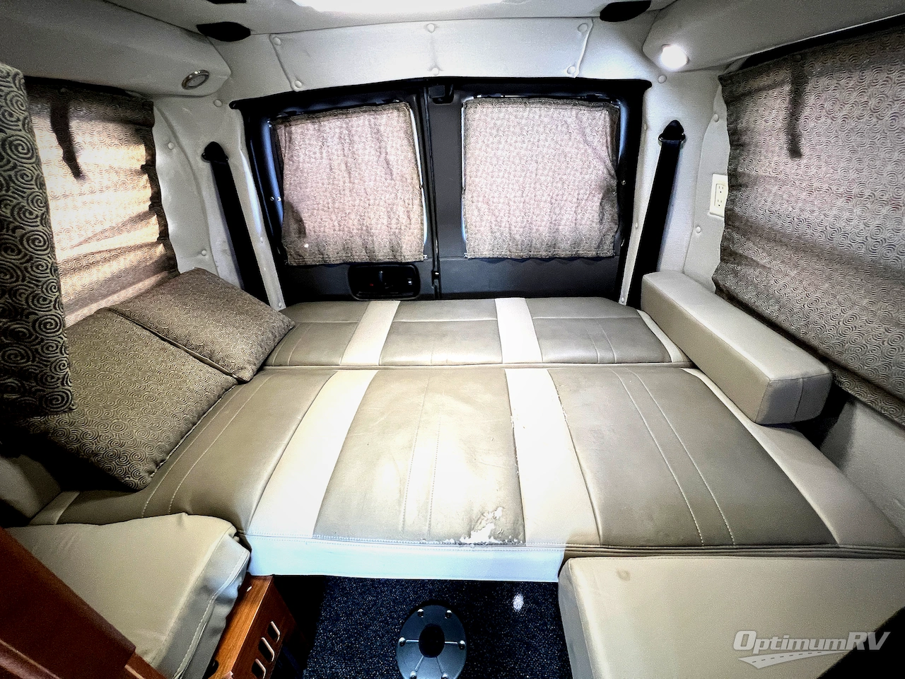 2016 Roadtrek Versatile 170 Photo 17