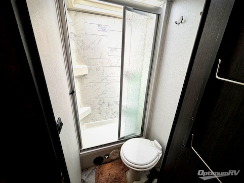 2019 Forest River Sunseeker 3050S Ford RV Photo 4