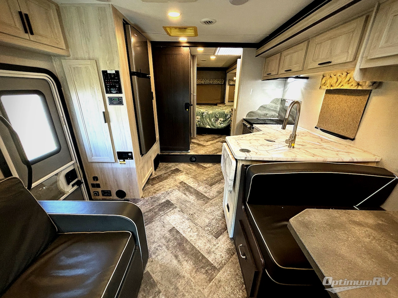 2019 Forest River Sunseeker 3050S Ford Photo 4