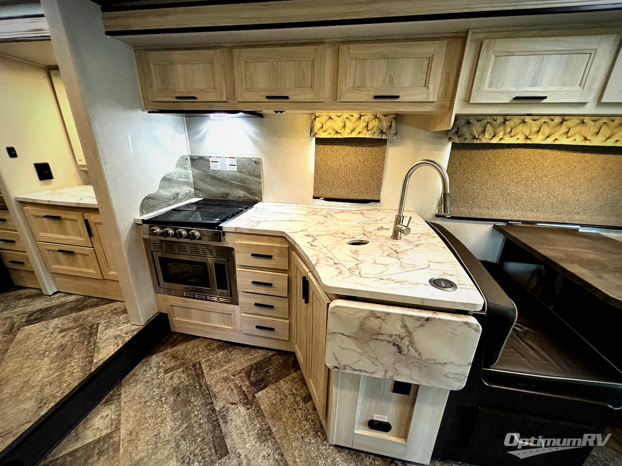 2019 Forest River Sunseeker 3050S Ford Photo 16