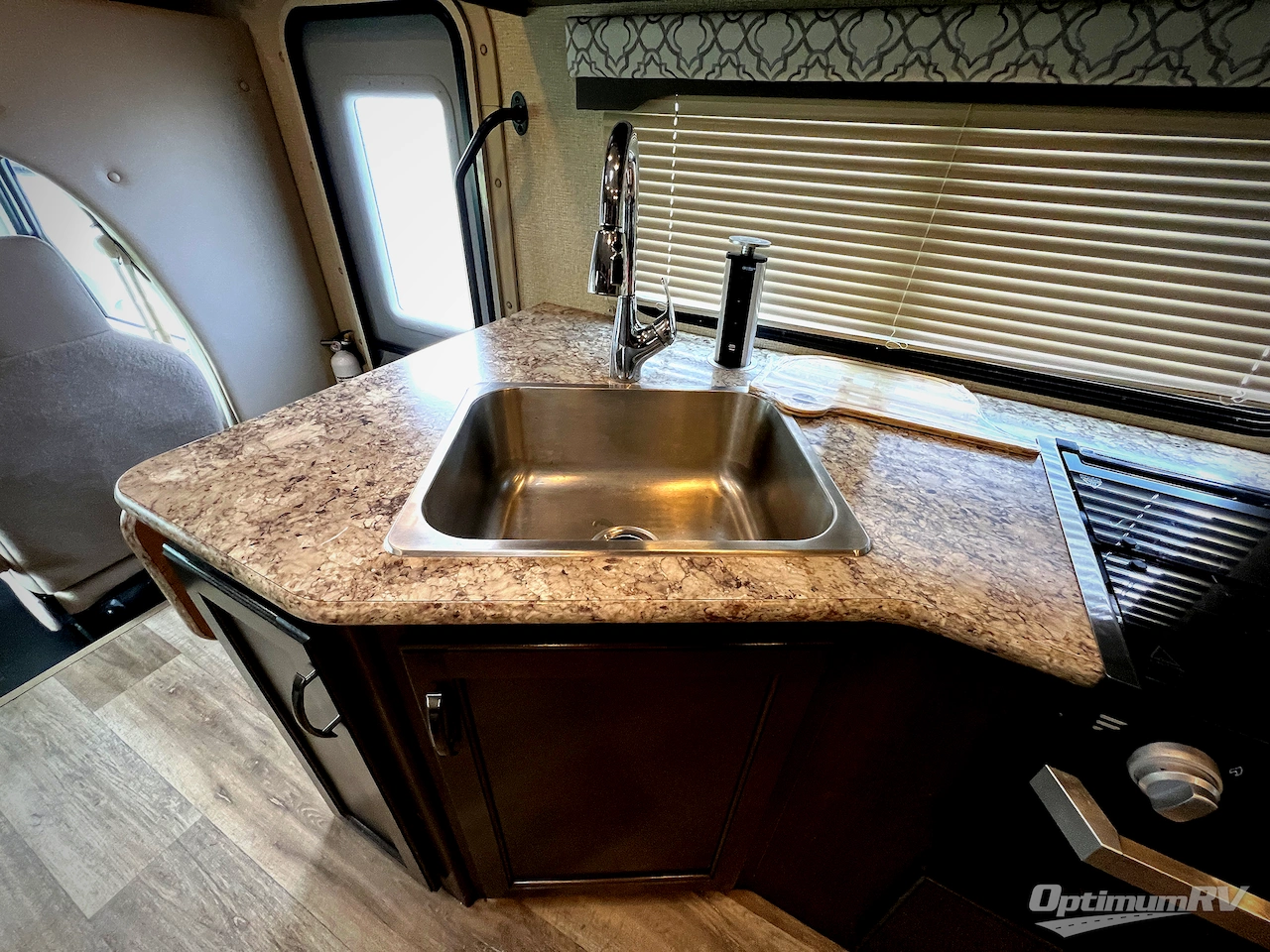 2019 Thor FREEDOM ELITE 28FE Photo 11