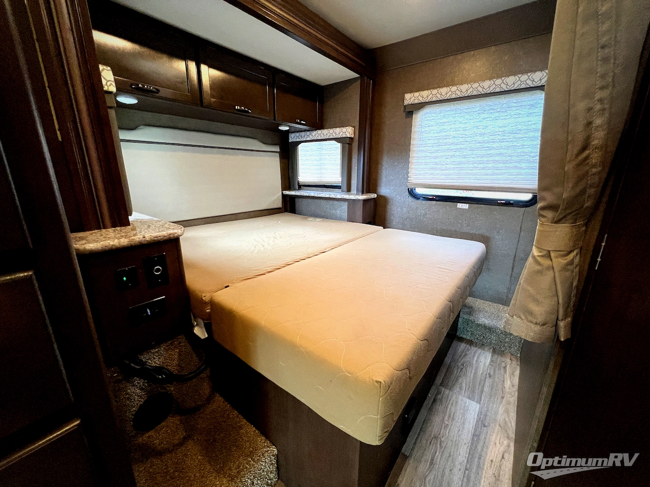 2019 Thor FREEDOM ELITE 28FE Photo 16