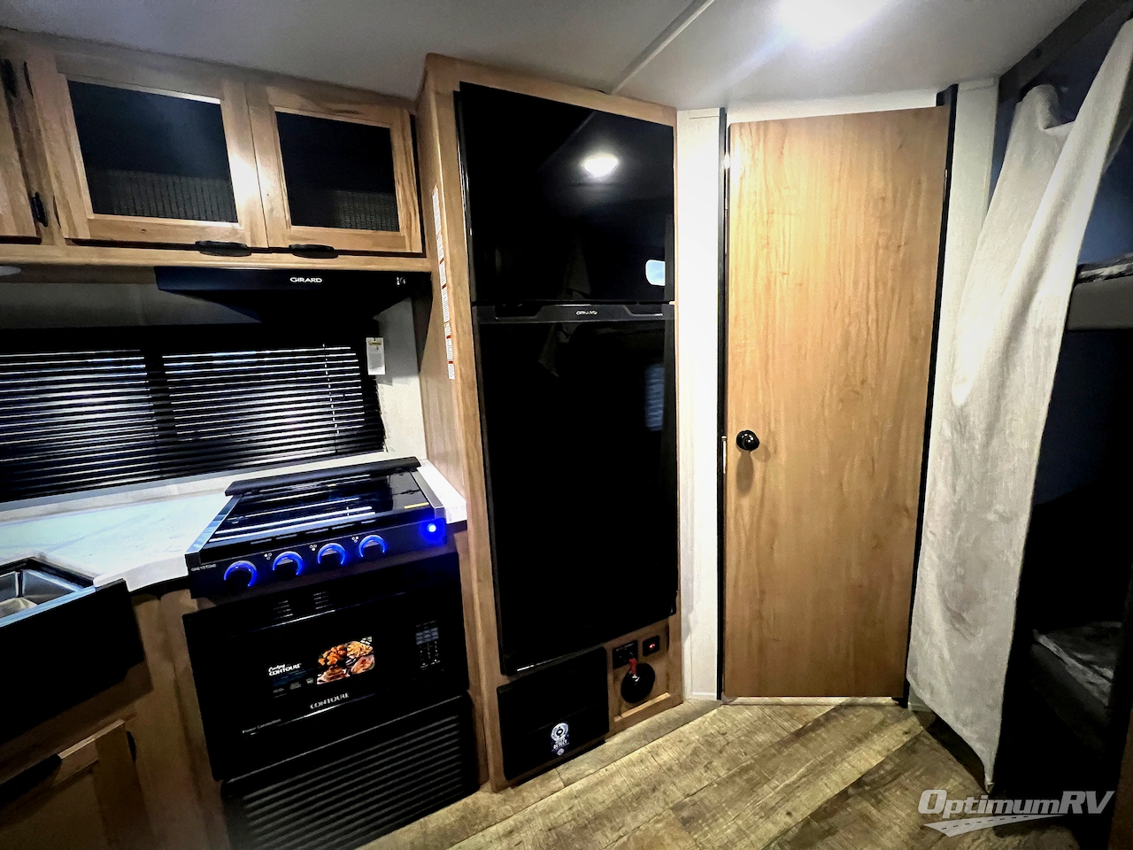 2024 Forest River Cherokee Grey Wolf 23DBH Photo 11