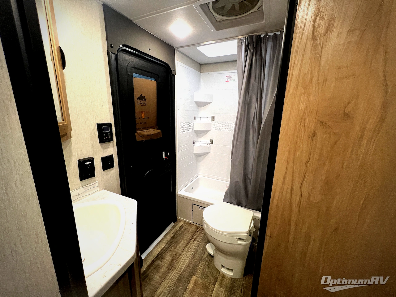 2024 Forest River Cherokee Grey Wolf 23DBH Photo 13