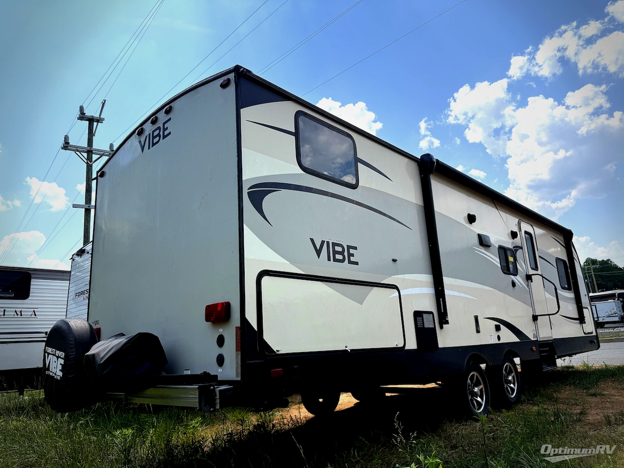 2017 Forest River Vibe 272BHS Photo 2