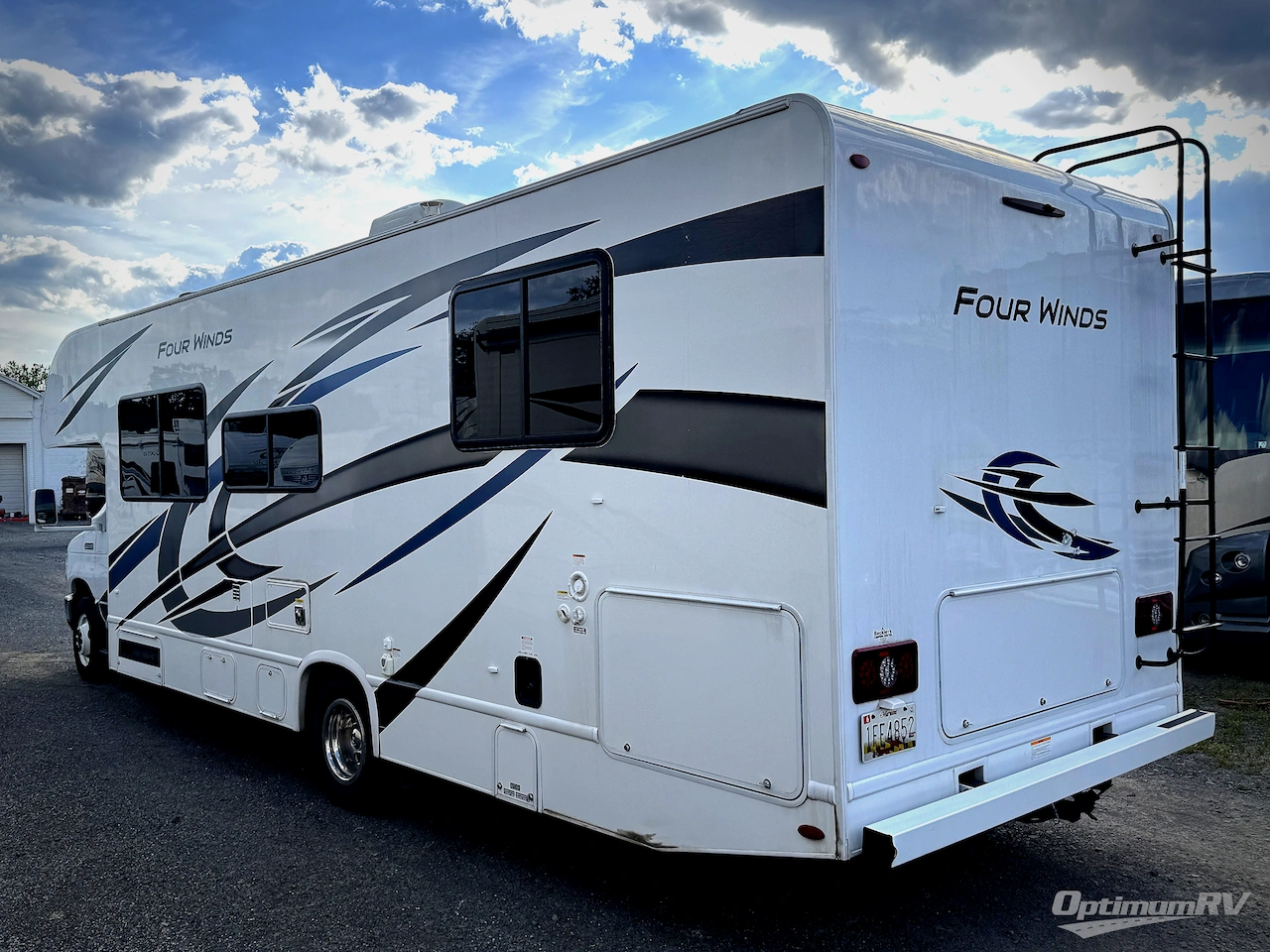 2023 Thor Four Winds 28A Photo 3