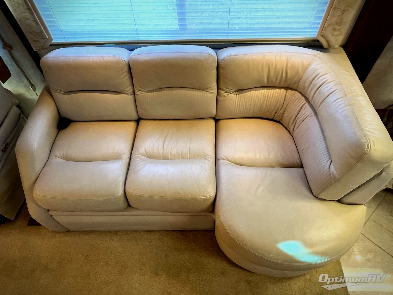 2001 American Coach American Eagle 40EQS Photo 15