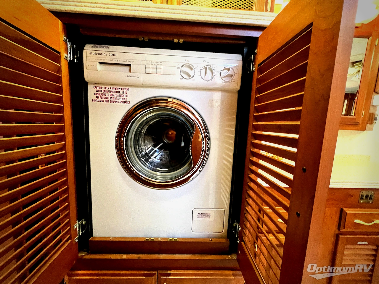 2001 American Coach American Eagle 40EQS Photo 40