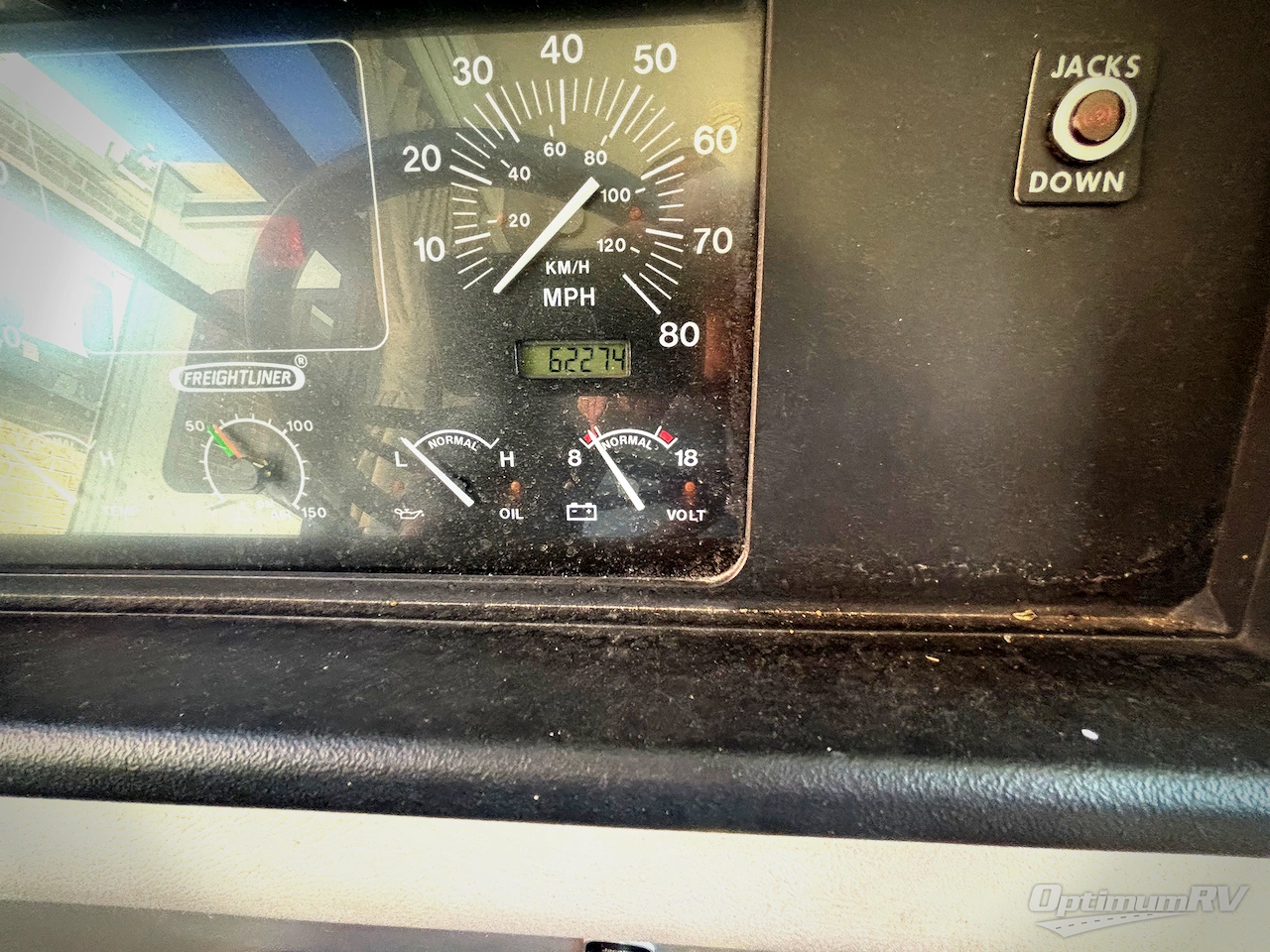 2000 Itasca Suncruiser 32V Photo 13