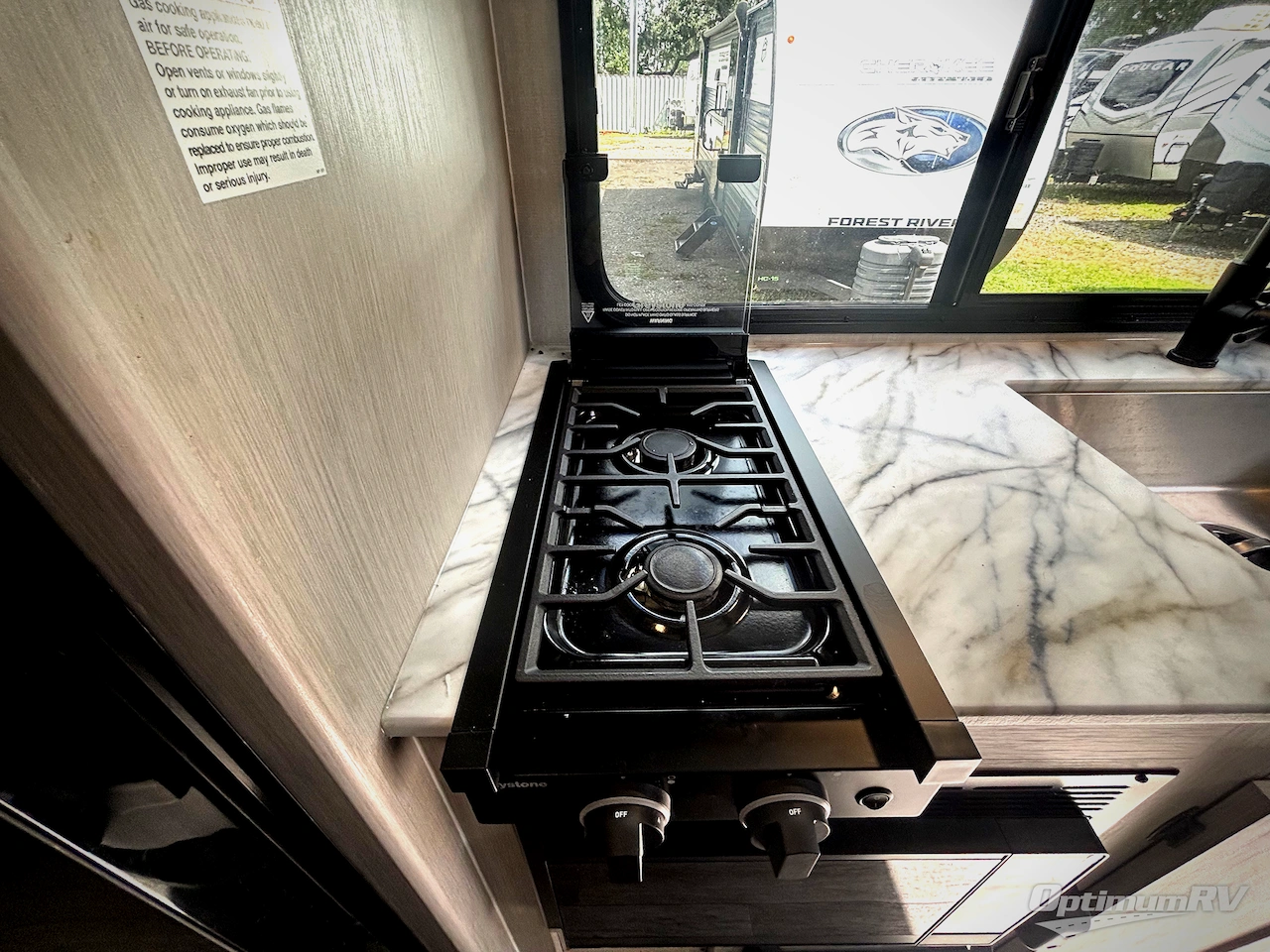 2025 Coachmen Apex Nano 221RLS Photo 7