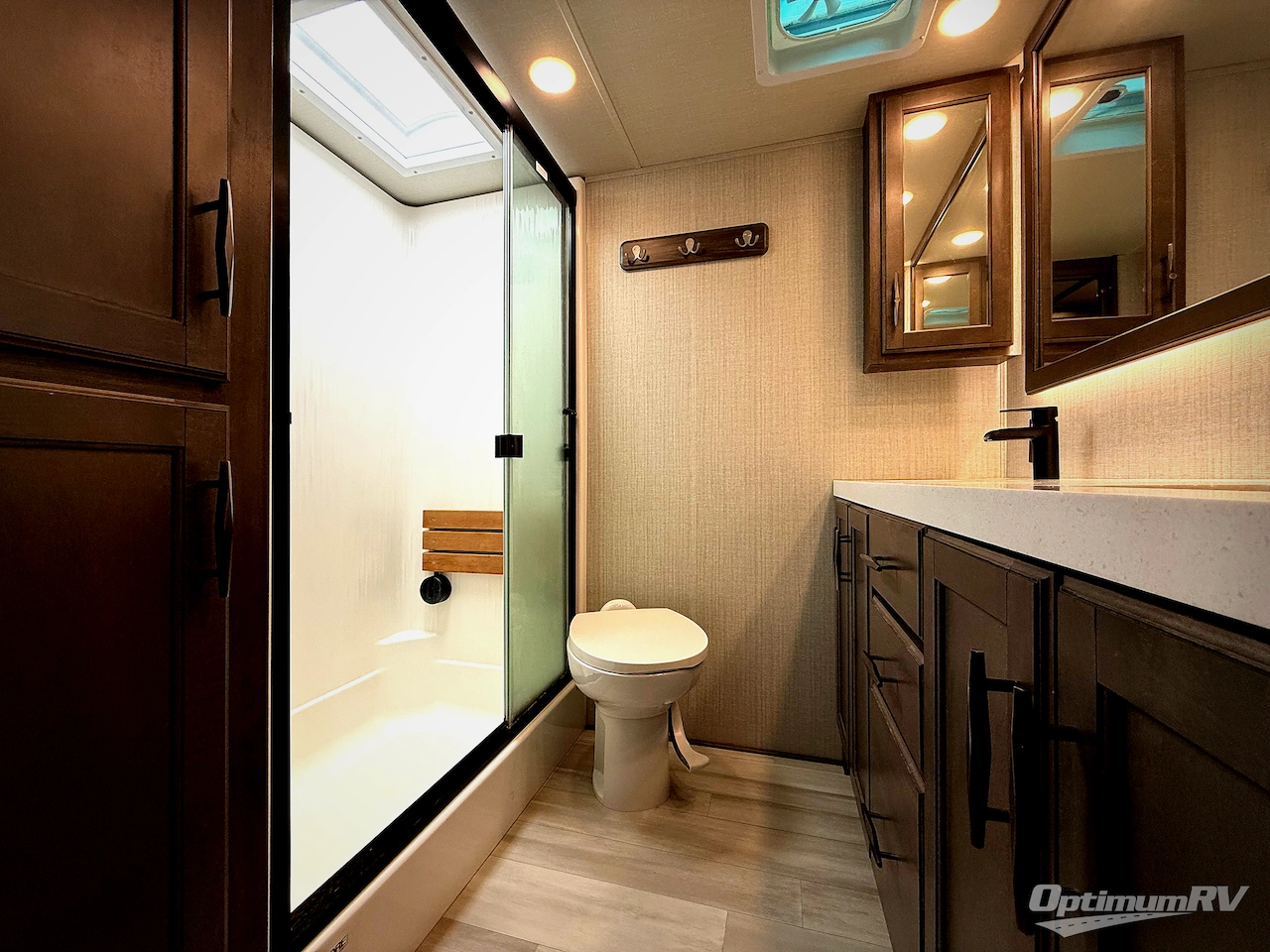 2022 Grand Design Solitude 390RK Photo 11