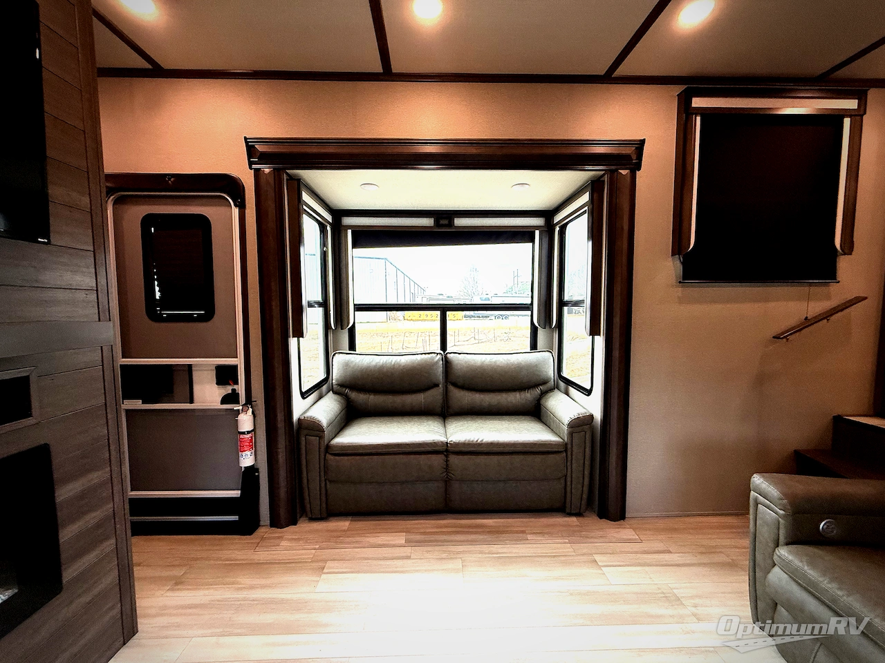 2022 Grand Design Solitude 390RK Photo 21