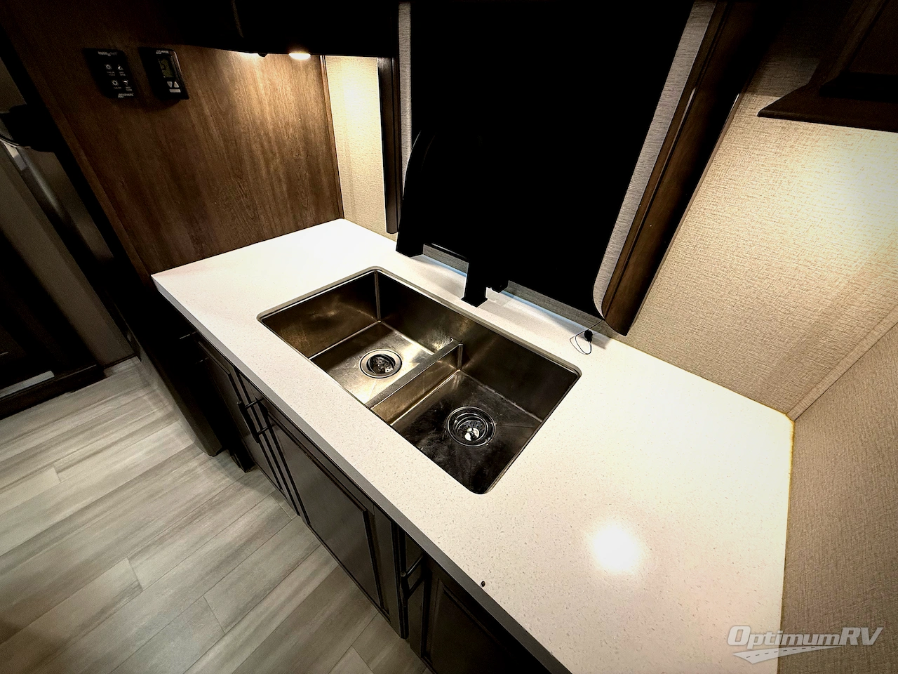 2022 Grand Design Solitude 390RK Photo 30