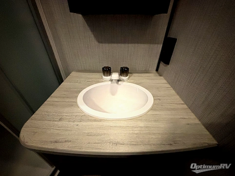 2021 Heartland Mallard 335 RV Photo 3