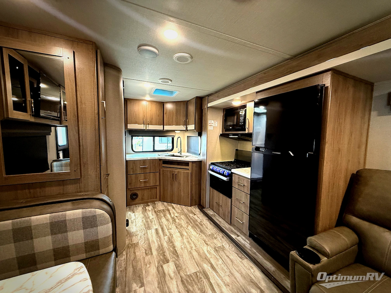 2022 Grand Design Imagine XLS 22MLE Photo 10