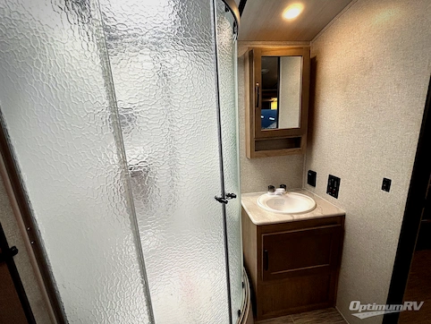 2021 Forest River Surveyor Luxury 266RLDS RV Photo 4