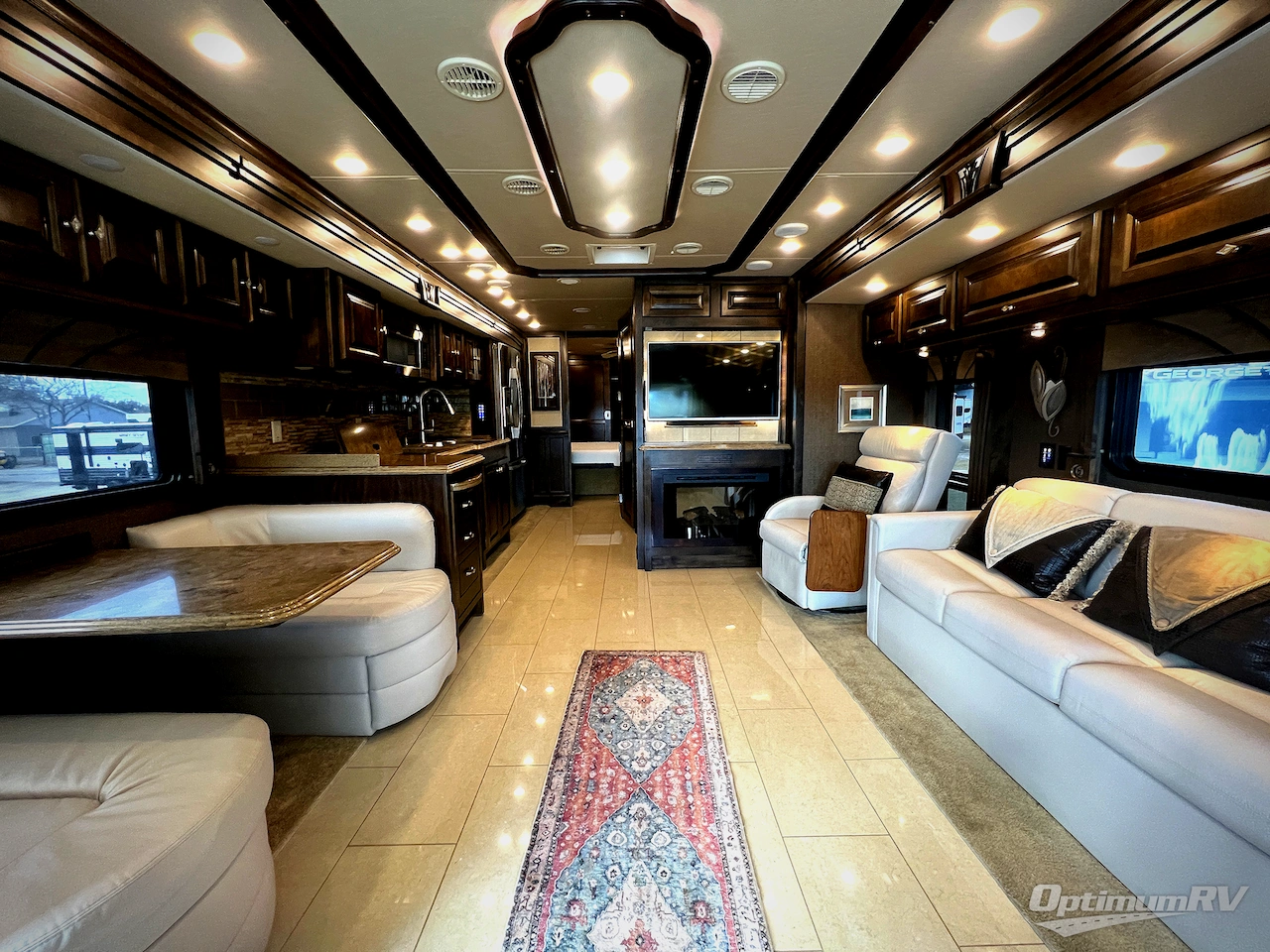 2016 Tiffin Phaeton 40AH Photo 4