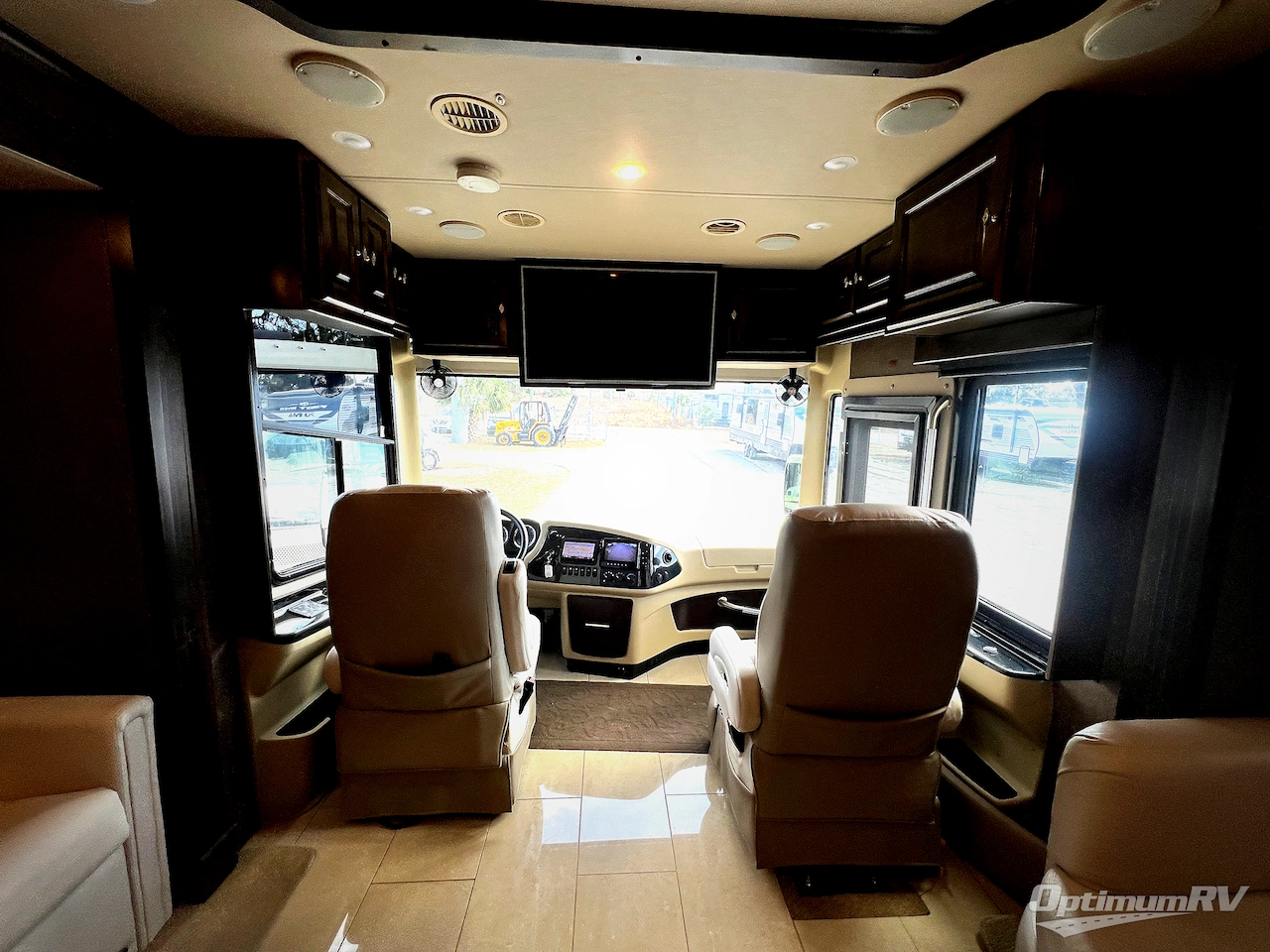 2016 Tiffin Phaeton 40AH Photo 6