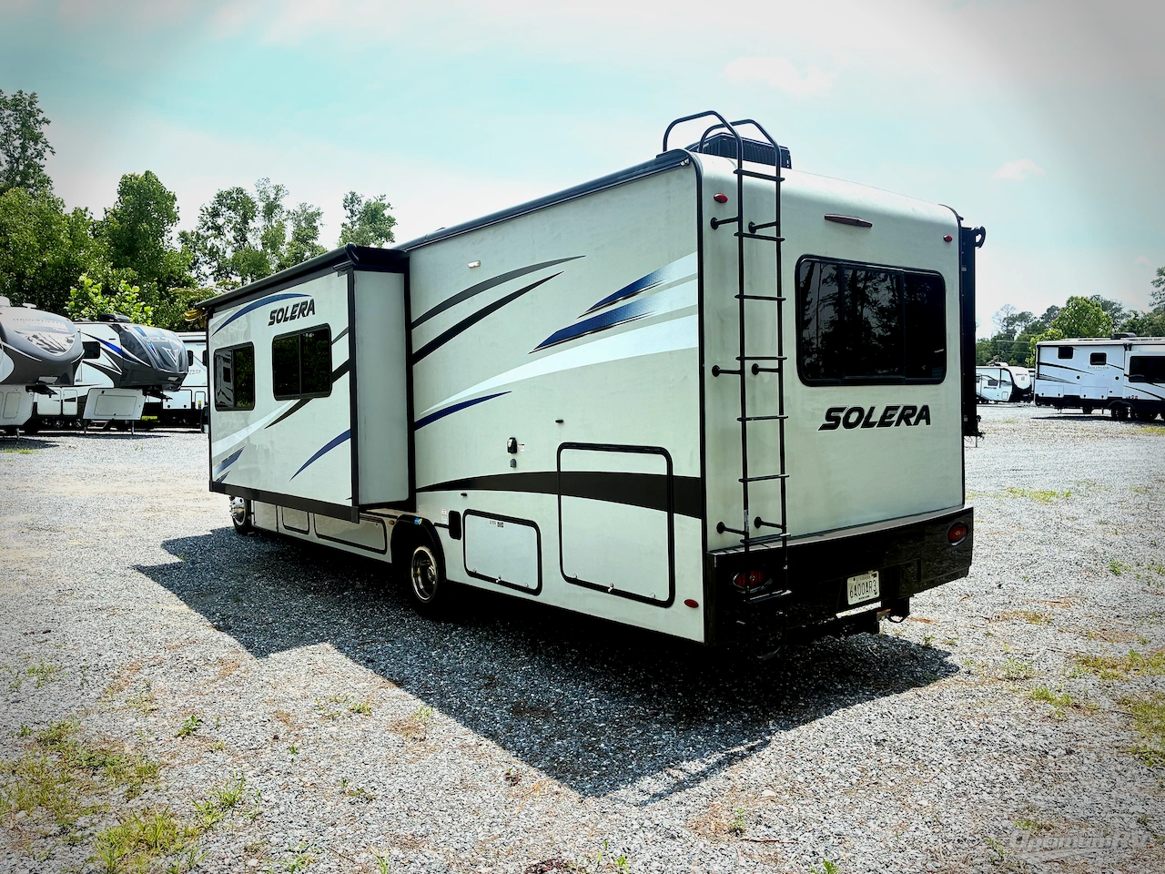 2021 Forest River Solera 32DSK Photo 3
