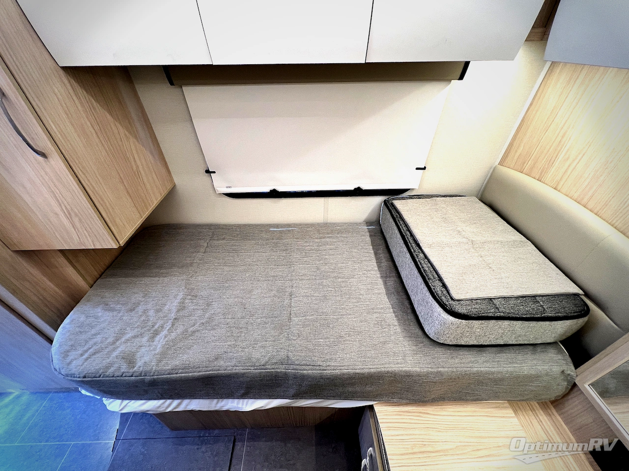 2024 Leisure Travel Unity U24TB Photo 16