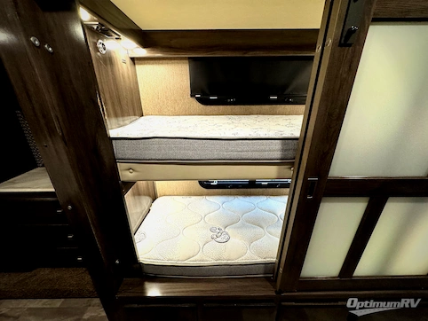 2021 Holiday Rambler Admiral 34J RV Photo 3