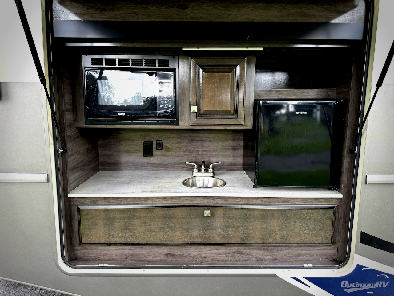 2021 Holiday Rambler Admiral 34J Photo 25