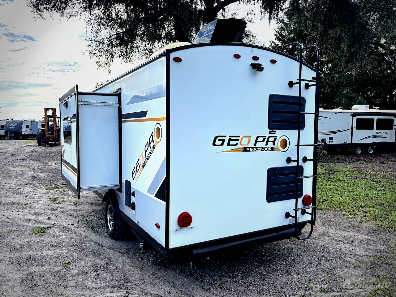 2020 Forest River Rockwood GEO Pro 19FBS Photo 3