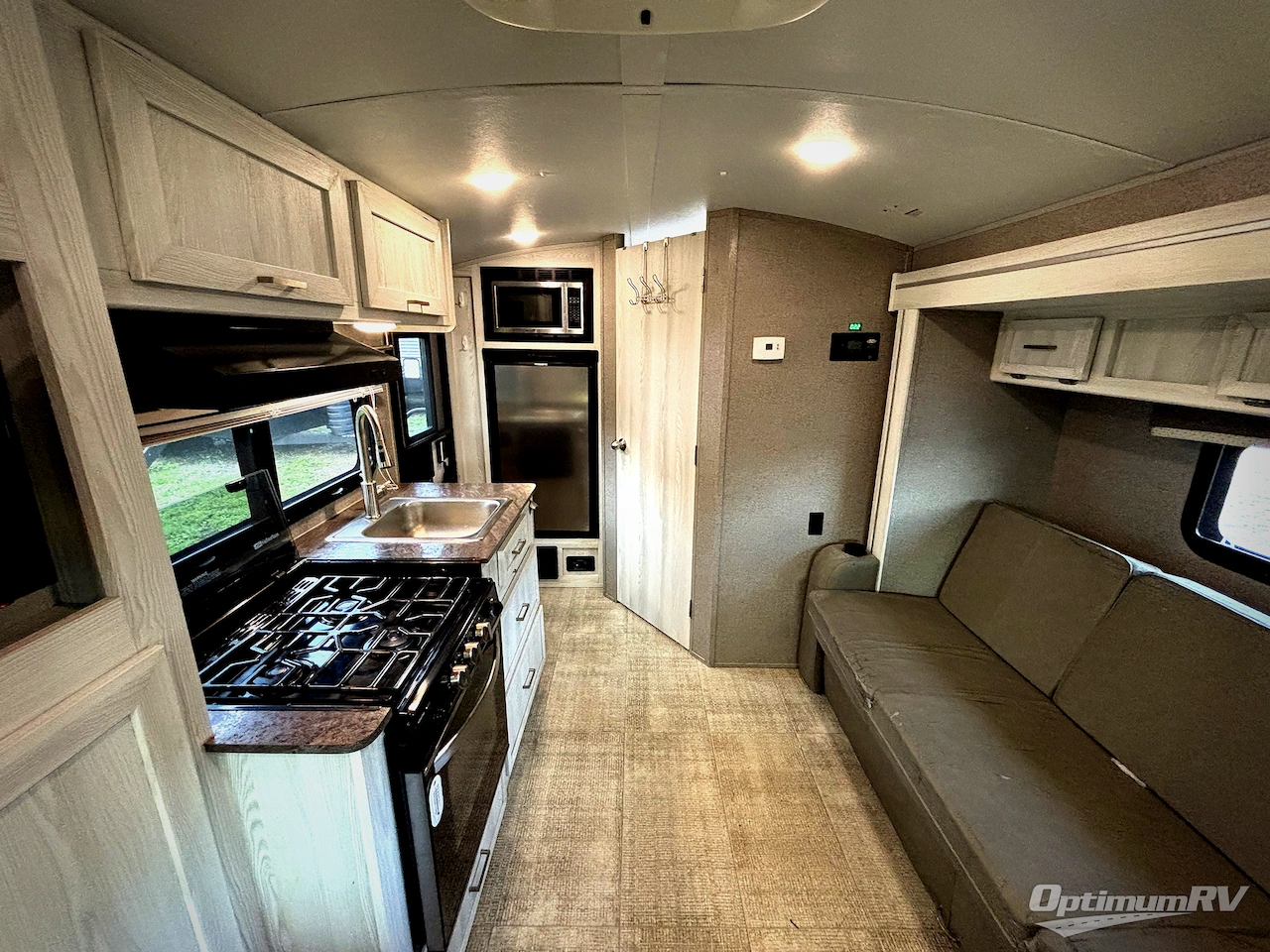 2020 Forest River Rockwood GEO Pro 19FBS Photo 5