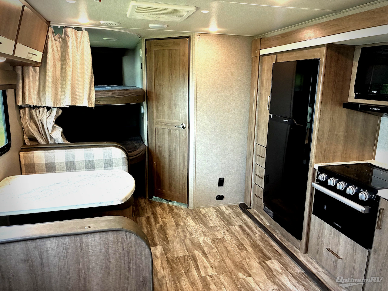 2022 Grand Design Imagine XLS 22RBE Photo 5