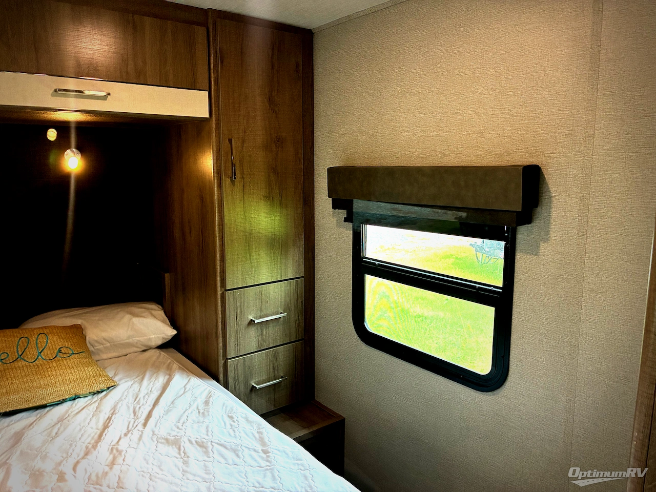 2022 Grand Design Imagine XLS 22RBE Photo 18