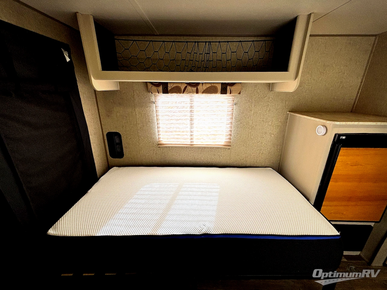 2017 Forest River Cherokee Wolf Pup 17RP Photo 16