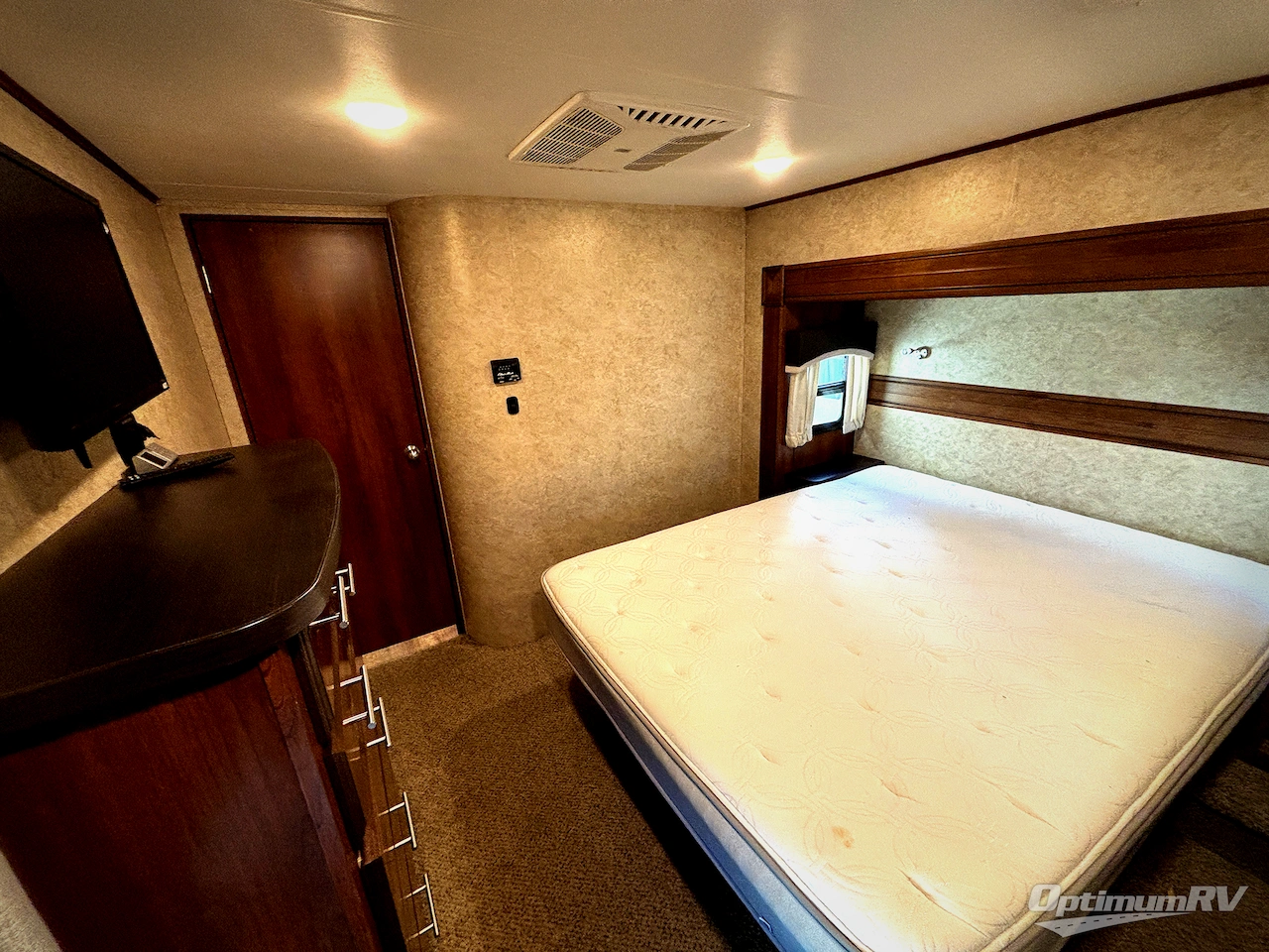 2018 Jayco Eagle 321RSTS Photo 14