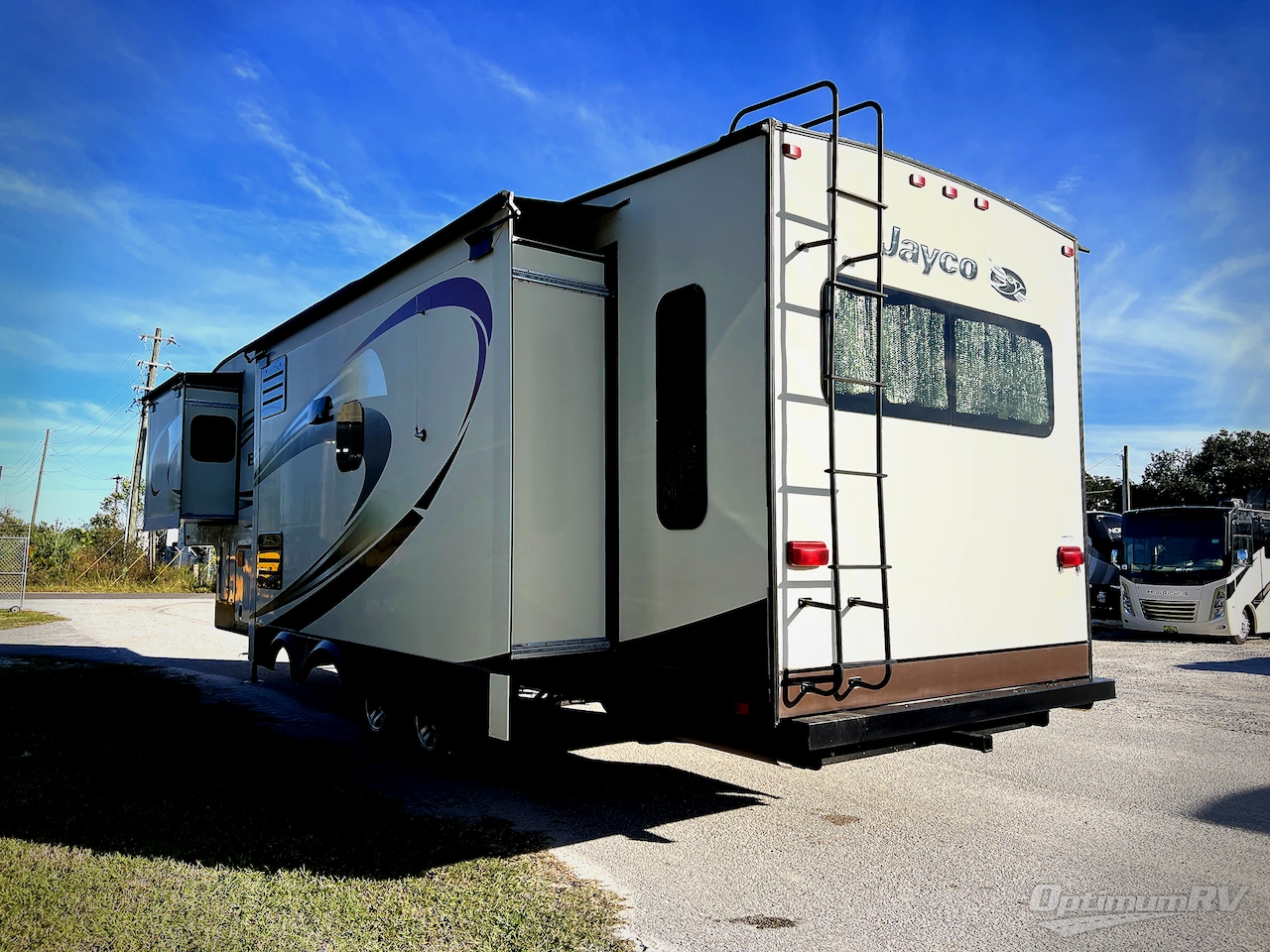2015 Jayco Eagle Premier 321RLTS Photo 2