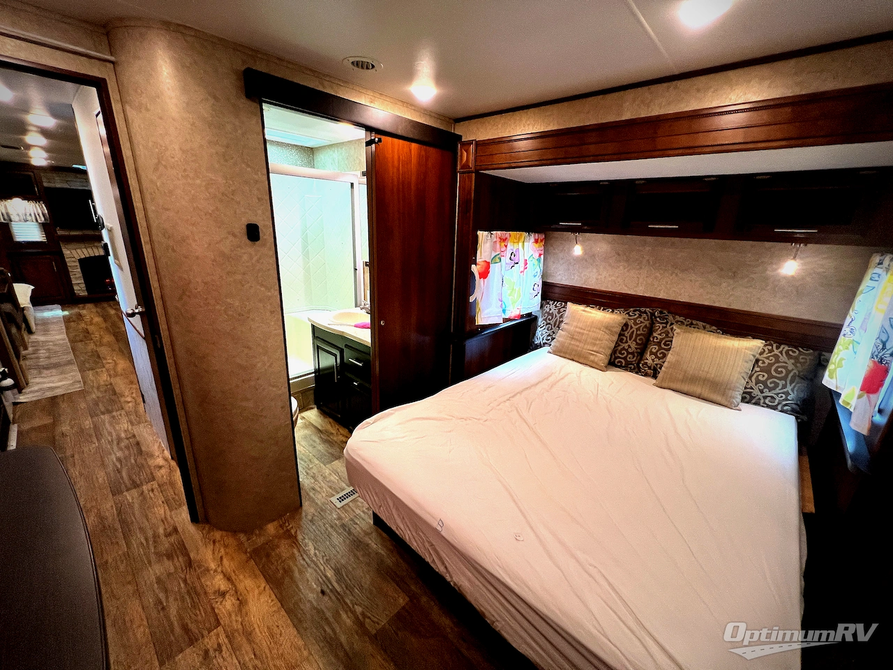 2017 Jayco Eagle 338RETS Photo 19