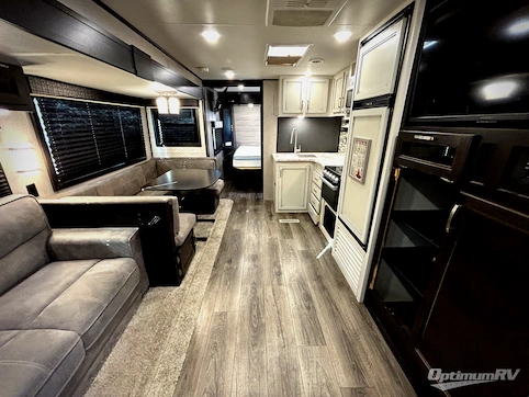 2021 Jayco Jay Flight 28BHS RV Photo 2