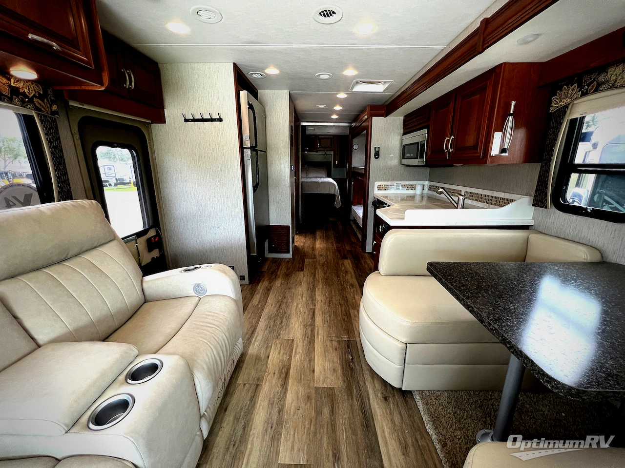 2018 Forest River Legacy SR 340 340BH Photo 4