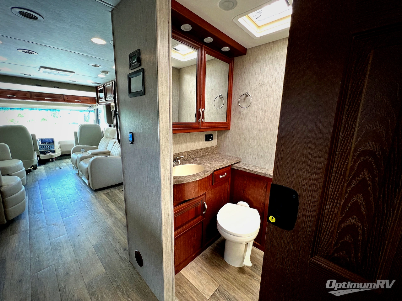 2018 Forest River Legacy SR 340 340BH Photo 19