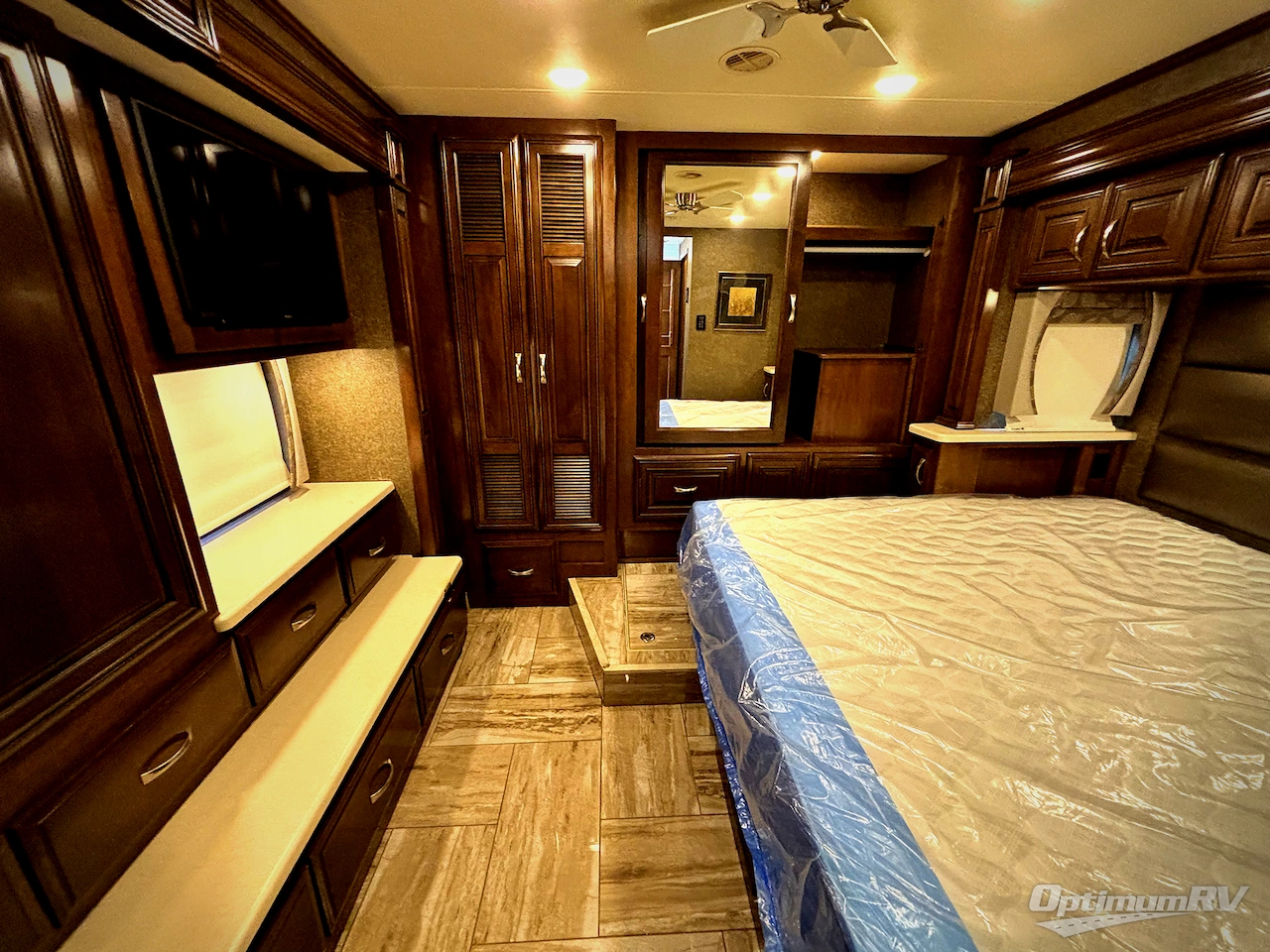 2017 Thor Venetian G36 Photo 18