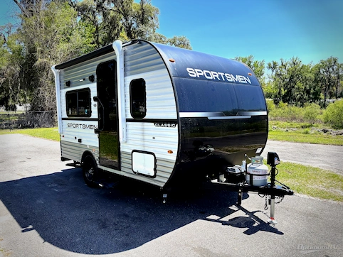 Used 2026 KZ SPORTSMEN CLASSIC 130RB Featured Photo