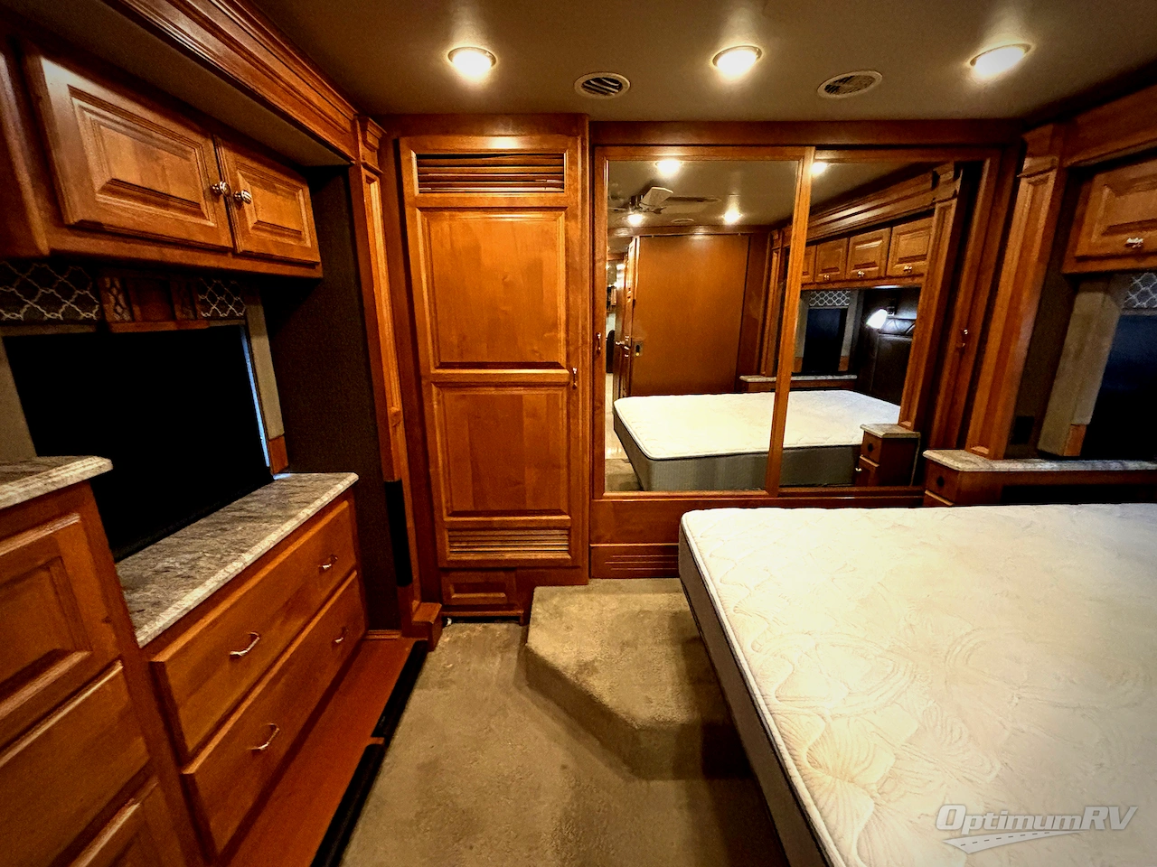 2017 Tiffin Allegro RED 38 QBA Photo 24