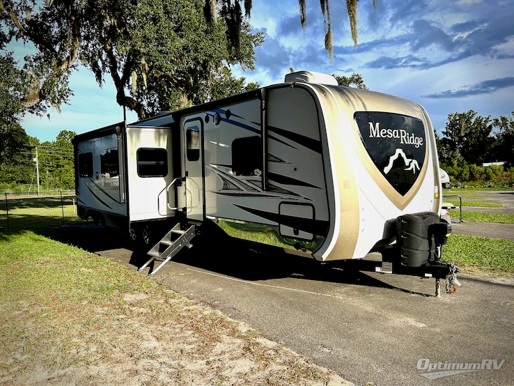 2020 Highland Ridge Mesa Ridge MR328BHS RV Photo 1