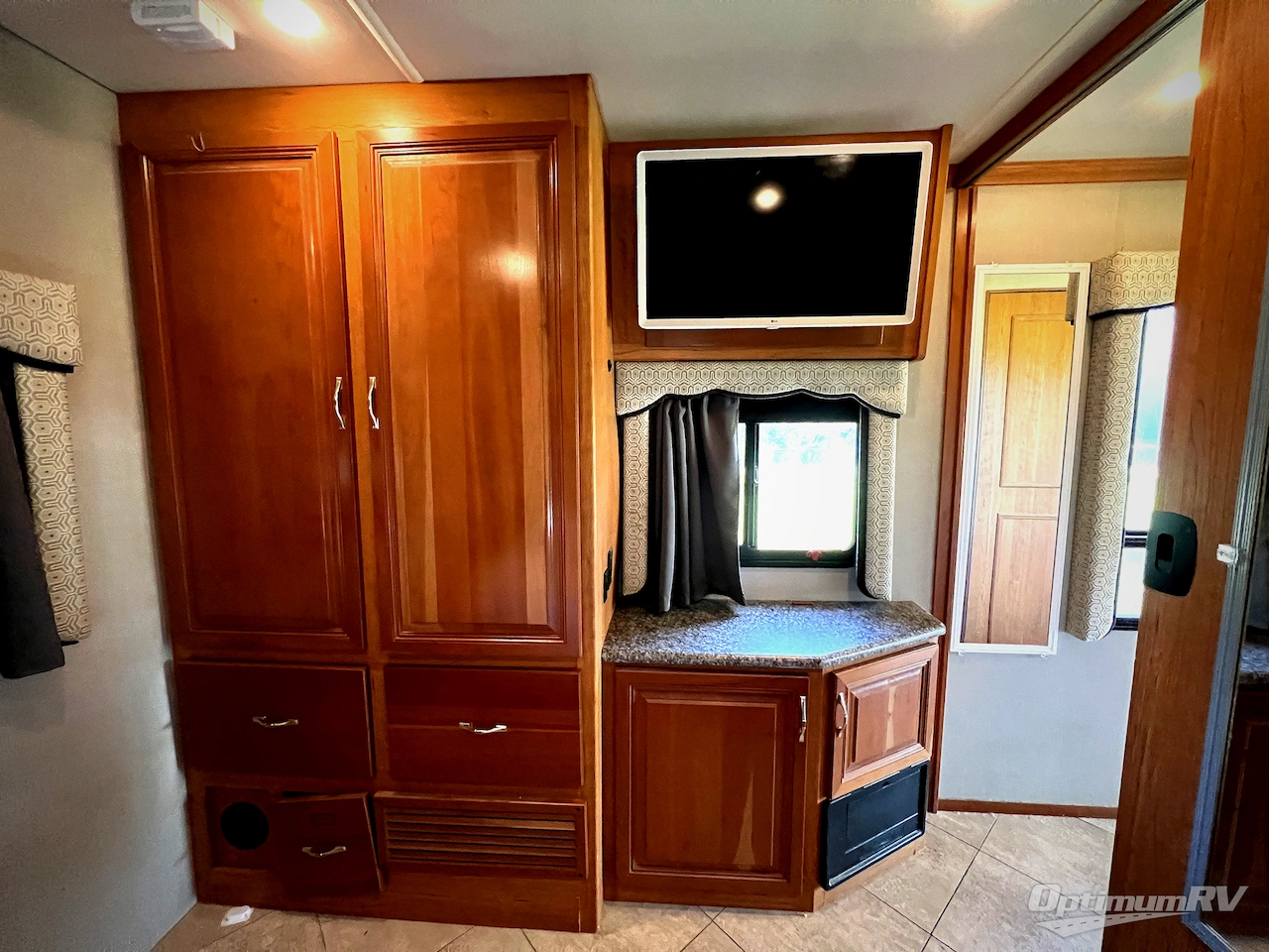 2015 Holiday Rambler Vacationer 36SBT Photo 17